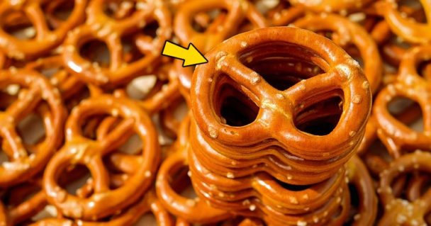 Why Do Pretzels Have This Shape Im A Useless Info Junkie 